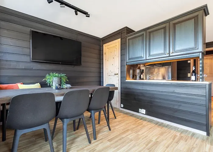 Skiers 2 - Saga Lägenhet